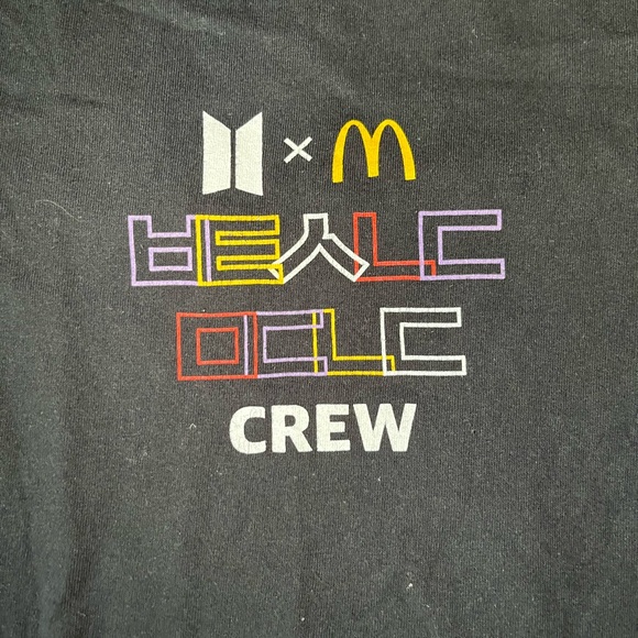 BTS x McDonalds Shirt Adult Medium Black Crew Logo Employee Restaurant Shirt - Picture 6 of 8